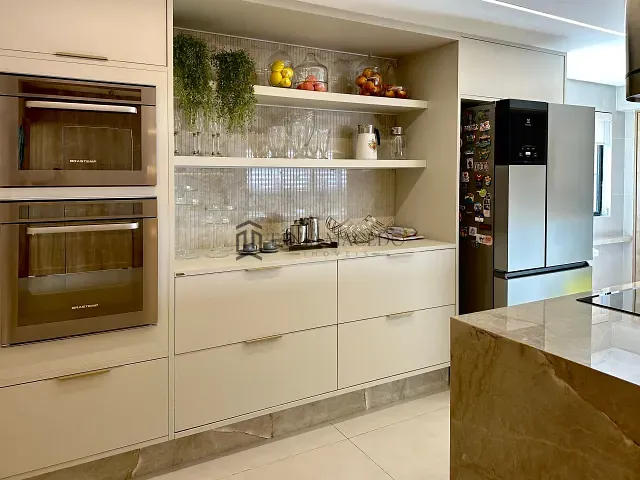 Apartamento com 278m² 4 quartos e 4 banheiros, à venda, no bairro Casa Amarela em Recife