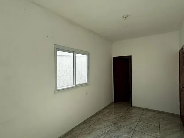 Apartamento 2 quartos e 1 banheiro, para alugar, no bairro Jardim ipanema em Santo André