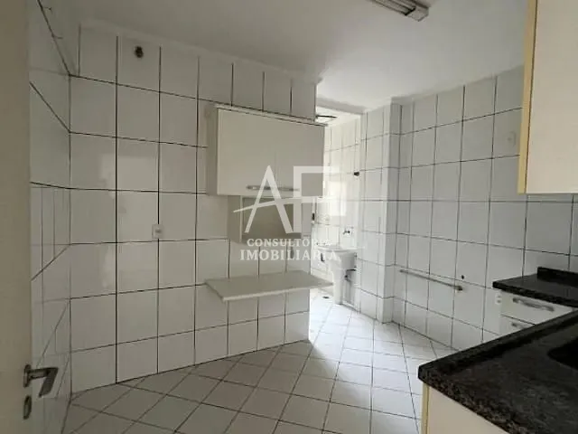 Apartamento 3 quartos e 4 banheiros, para alugar, no bairro Centro em Taubaté