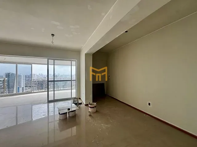 Apartamento 3 quartos e 5 banheiros, à venda, no bairro Umarizal em Belém