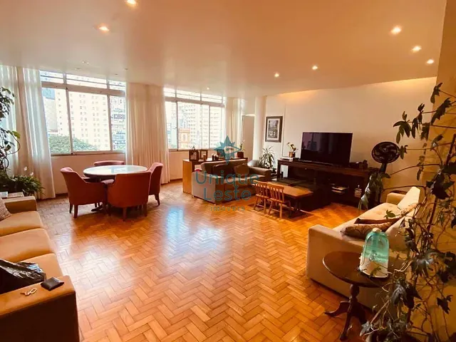 Apartamento 5 quartos e 3 banheiros, à venda, no bairro Centro em Belo Horizonte