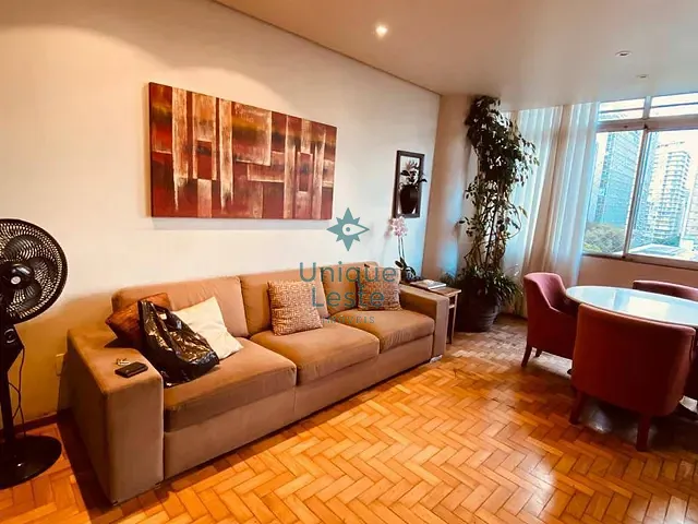 Apartamento 5 quartos e 3 banheiros, à venda, no bairro Centro em Belo Horizonte