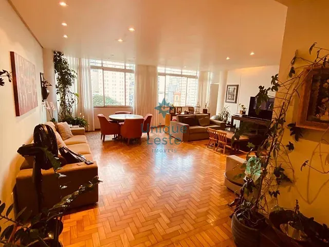 Apartamento 5 quartos e 3 banheiros, à venda, no bairro Centro em Belo Horizonte