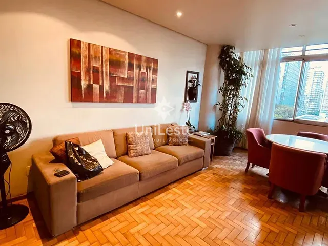 Apartamento 5 quartos e 3 banheiros, à venda, no bairro Centro em Belo Horizonte
