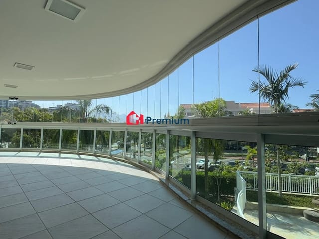 Apartamento 4 quartos e 5 banheiros, à venda, no bairro Barra da Tijuca em Rio de Janeiro