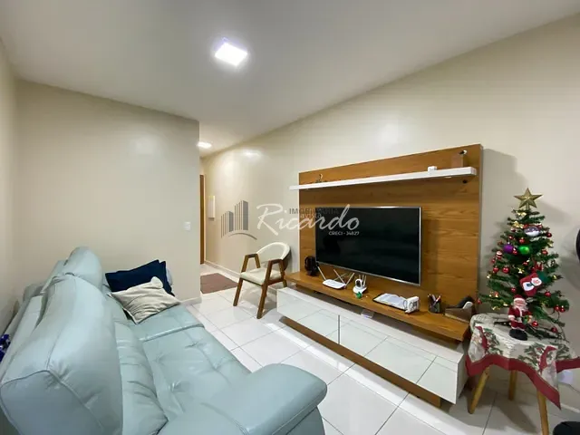 Apartamento com 150m² 3 quartos e 1 banheiro, à venda, no bairro Centro em Arapongas