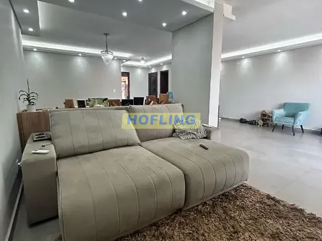 Apartamento à venda ou para alugar, no bairro Centro em Rio Claro