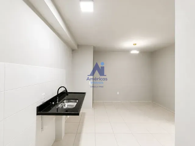 Apartamento 2 quartos e 1 banheiro, à venda, no bairro Vargem Grande em Rio de Janeiro