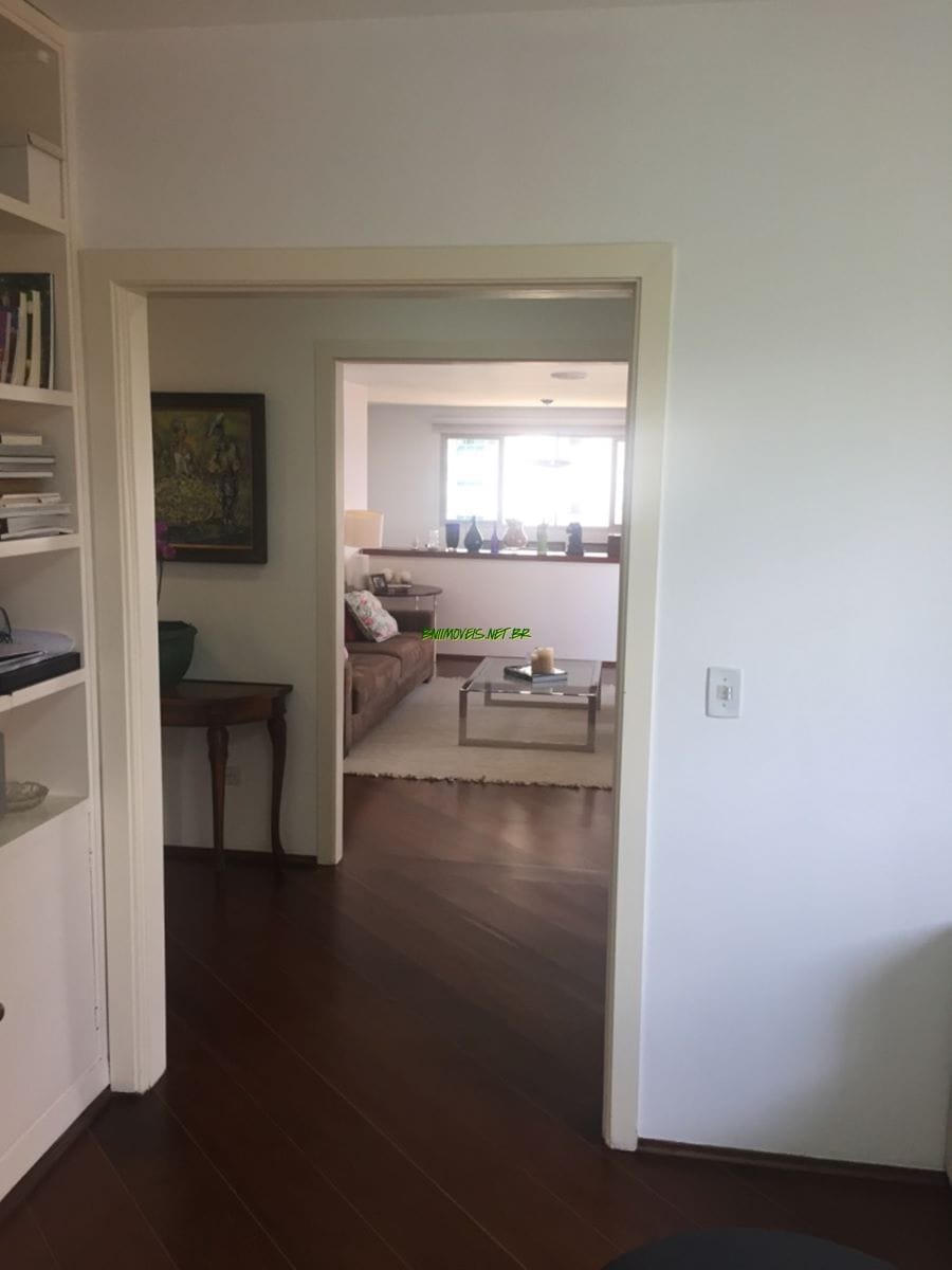 Apartamento à venda e aluguel com 3 quartos, 200m² - Foto 11