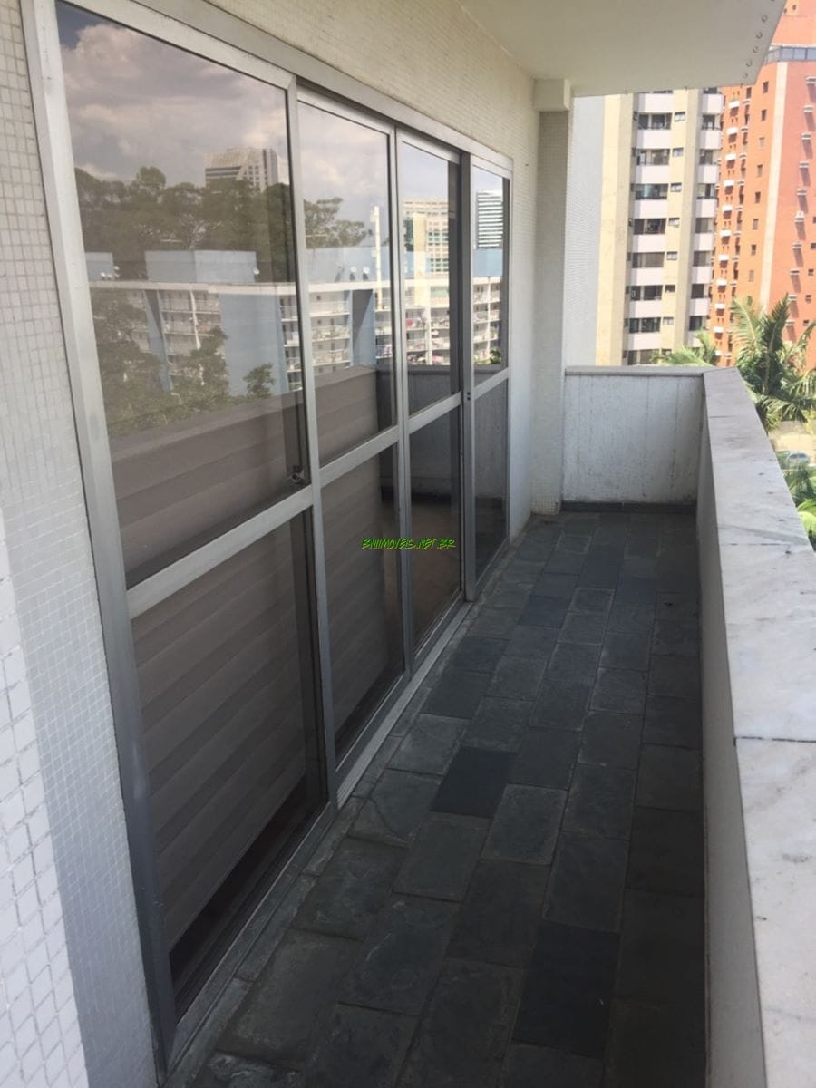 Apartamento à venda e aluguel com 3 quartos, 200m² - Foto 20