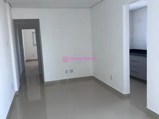 Apartamento 2 quartos e 2 banheiros, para alugar, no bairro Parque das Nações em Santo André