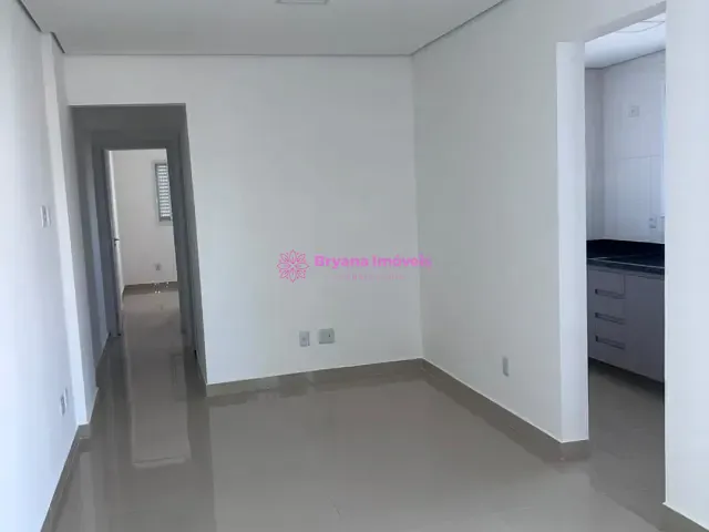 Apartamento 2 quartos e 2 banheiros, para alugar, no bairro Parque das Nações em Santo André