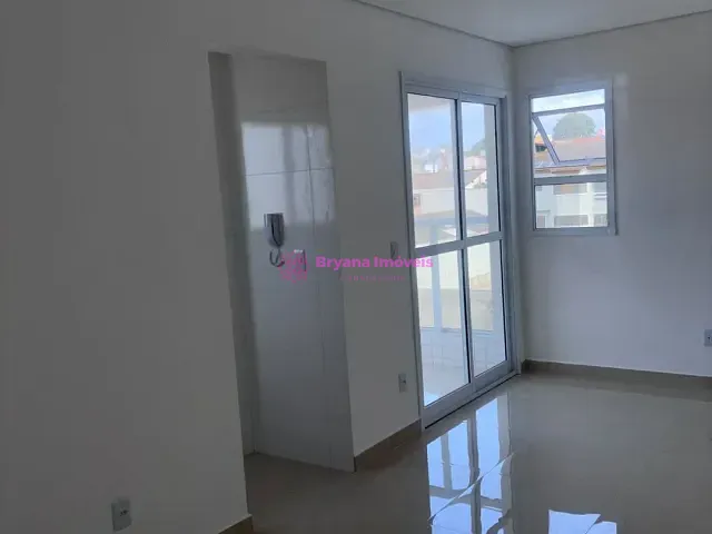 Apartamento 2 quartos e 2 banheiros, para alugar, no bairro Parque das Nações em Santo André