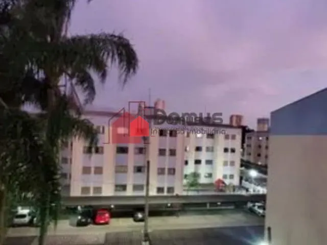 Apartamento à venda, no bairro Conjunto Residencial Trinta e Um de Março em São José Dos Campos