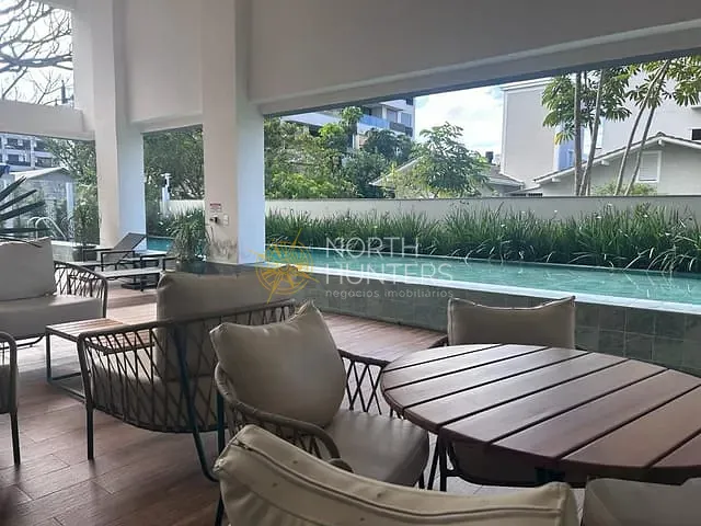 Apartamento com 130m² 3 quartos e 4 banheiros, à venda, no bairro Jurerê em Florianópolis