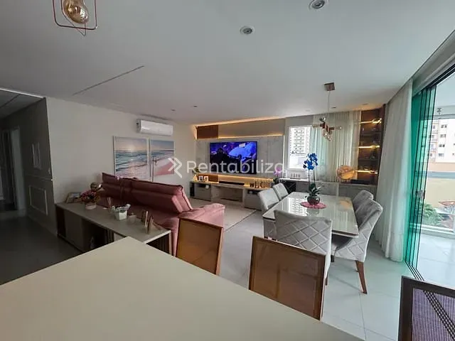 Apartamento com 198m² 4 quartos e 4 banheiros, à venda, no bairro Meia Praia em Itapema