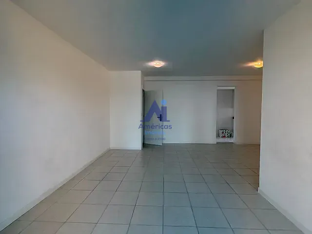 Apartamento 3 quartos e 2 banheiros, à venda, no bairro Jacarepaguá em Rio de Janeiro