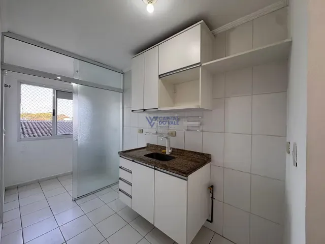 Apartamento 2 quartos e 2 banheiros, para alugar, no bairro Jardim das Indústrias em São José dos Campos