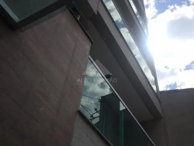 Apartamento 2 quartos e 1 banheiro, à venda, no bairro Vila Nossa Senhora das Vitórias em Mauá