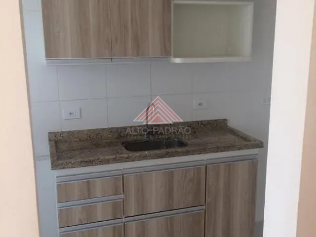 Apartamento 2 quartos e 1 banheiro, à venda, no bairro Vila Nossa Senhora das Vitórias em Mauá
