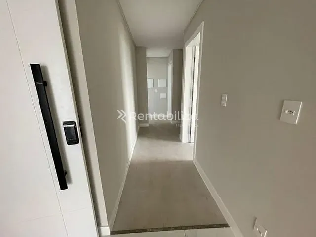 Apartamento 4 quartos e 4 banheiros, à venda, no bairro Meia Praia em Itapema