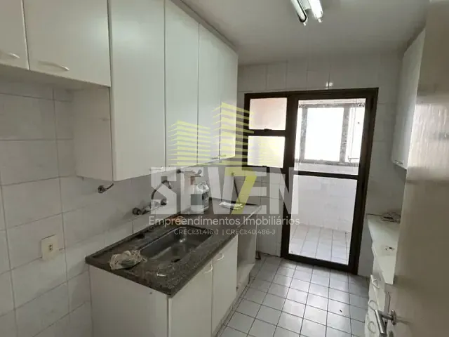 Apartamento com 65m², à venda, no bairro Vila Aviação em Bauru