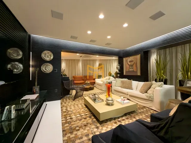 Apartamento 3 quartos e 5 banheiros, à venda, no bairro Umarizal em Belém