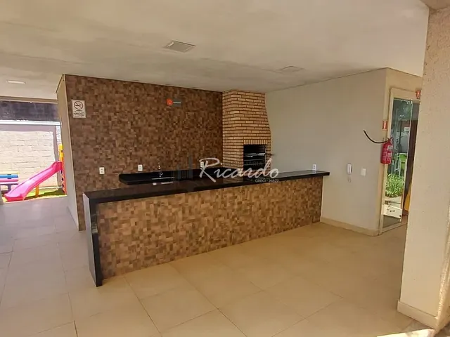 Apartamento com 78m² 2 quartos e 1 banheiro, à venda, no bairro Jardim Mônaco em Arapongas