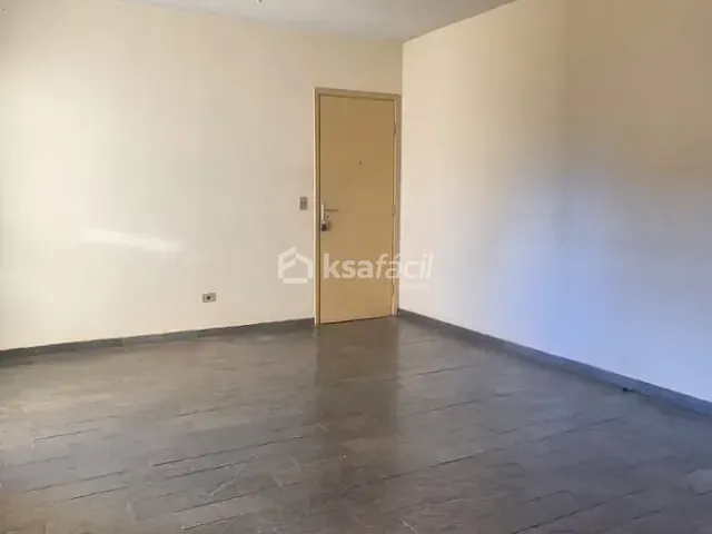 Apartamento 3 quartos e 2 banheiros, para alugar, no bairro Vila Carlota em Campo Grande