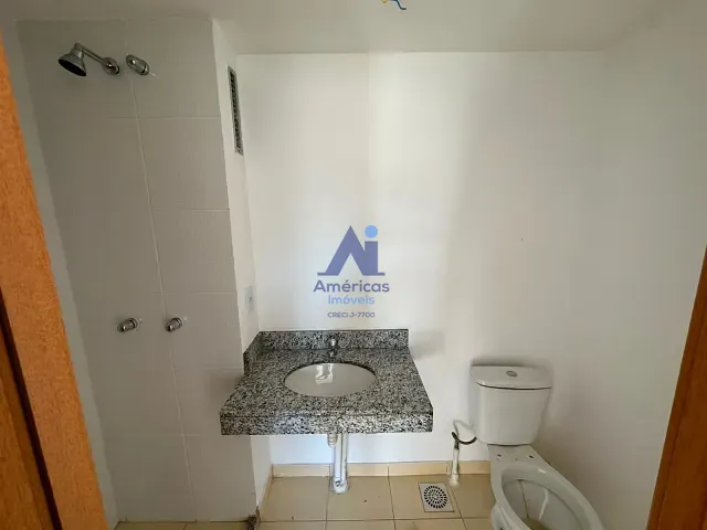 Apartamento 2 quartos e 2 banheiros, à venda, no bairro Taquara em Rio de Janeiro