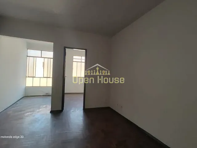 Apartamento com 70m² 2 quartos e 2 banheiros, para alugar, no bairro Aterrado em Volta Redonda