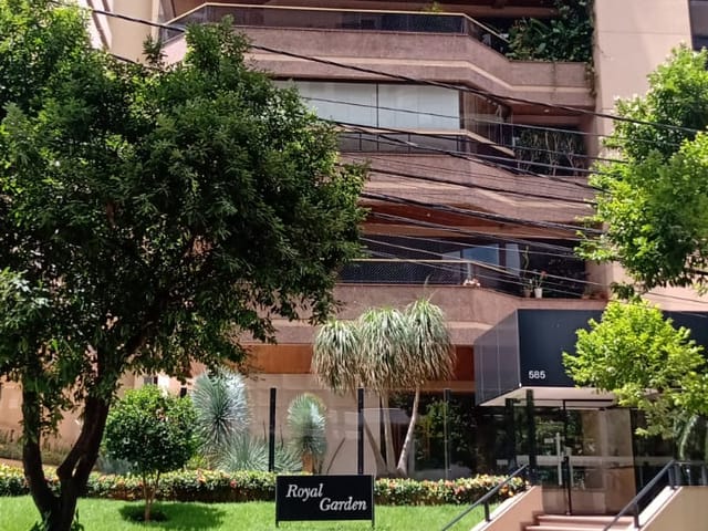Foto do Apartamento - Ed. Royal Garden - Apartamento para locação com 4 dormitórios (2 suítes) por R$ 4.500,000 - Centro, Londrina, PR | Premier Imóveis