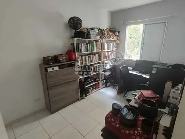Apartamento 2 quartos e 1 banheiro, à venda, no bairro Vila Bela Flor em Mogi das Cruzes