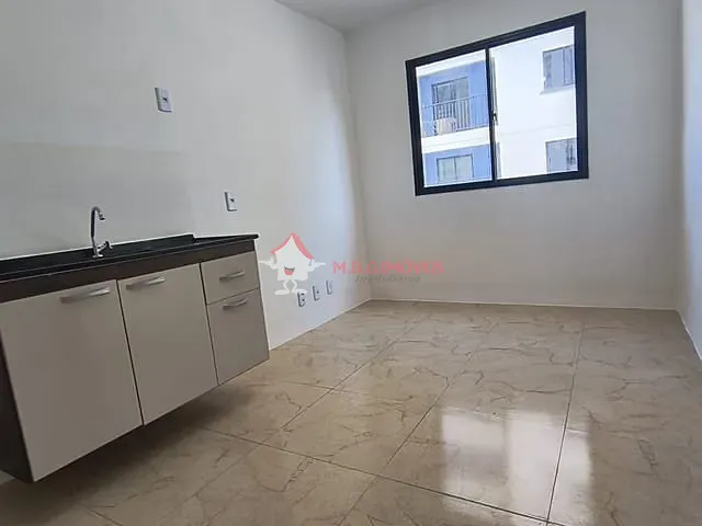 Apartamento com 25m² 1 quarto e 1 banheiro, para alugar, no bairro Vila Parque Jabaquara em São Paulo