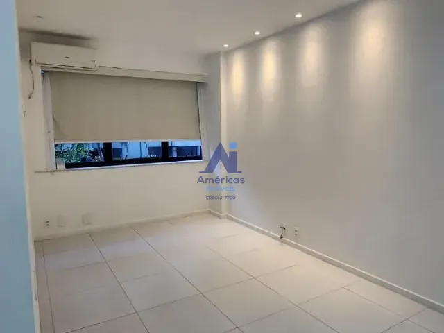 Apartamento com 115m² 4 quartos e 3 banheiros, para alugar, no bairro Barra da Tijuca em Rio de Janeiro