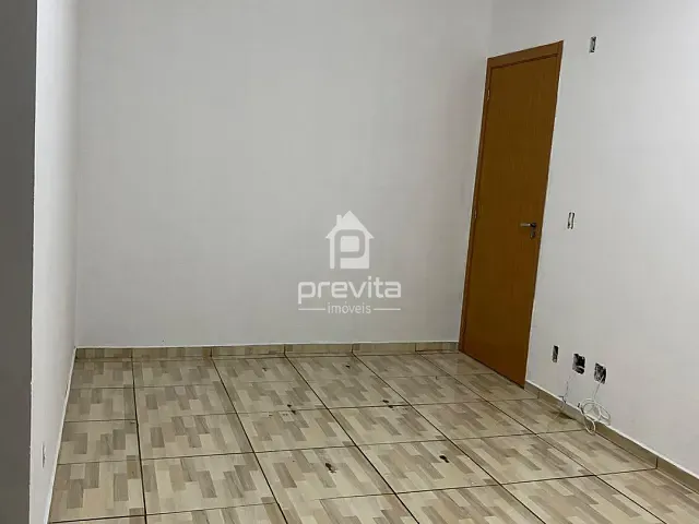 Apartamento 2 quartos e 1 banheiro, à venda, no bairro Jardim Gurilândia em Taubaté