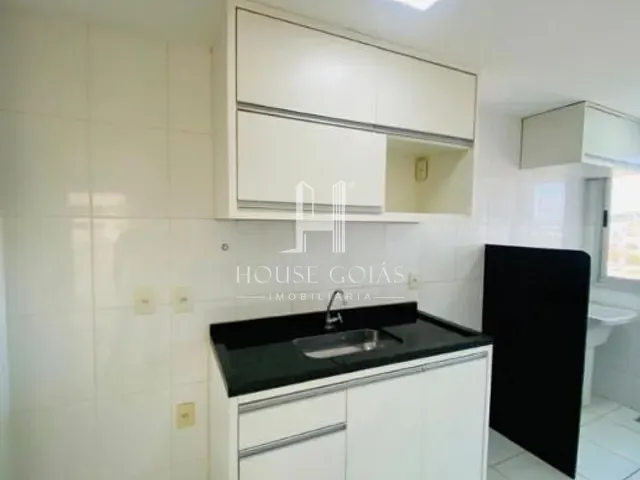 Apartamento 2 quartos e 2 banheiros, à venda, no bairro Setor Cândida de Morais em Goiânia