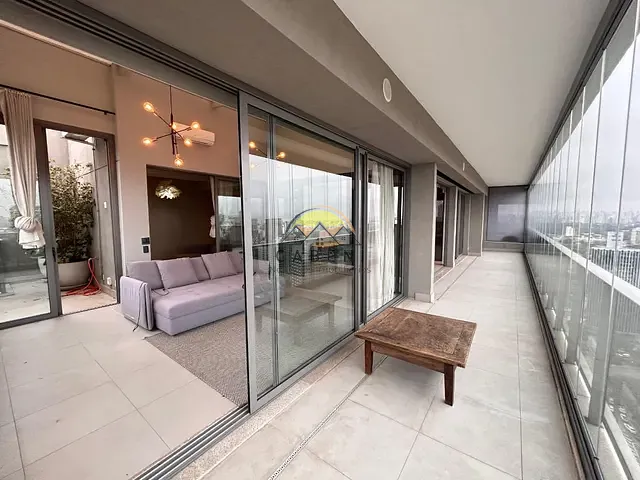 Cobertura / Penthouse com 260m² 4 quartos e 5 banheiros, à venda, no bairro Pinheiros em São Paulo