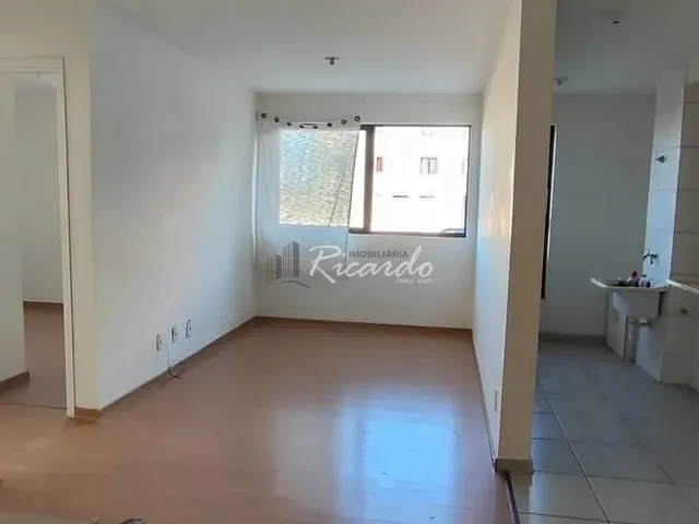 Apartamento 2 quartos e 1 banheiro, à venda, no bairro Jardim Maria Celina em Londrina