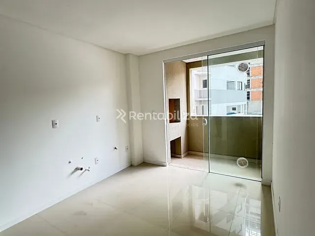 Apartamento 3 quartos e 2 banheiros, à venda, no bairro Morretes em Itapema