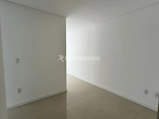 Apartamento 3 quartos e 2 banheiros, à venda, no bairro Morretes em Itapema