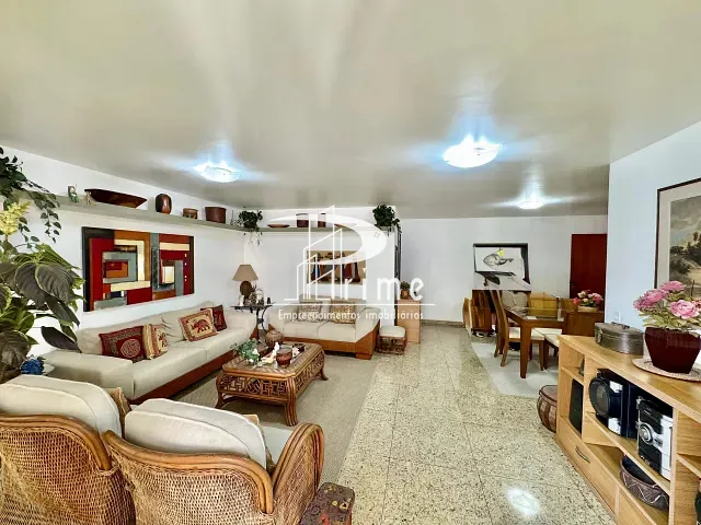 Apartamento com 185m² 4 quartos e 4 banheiros, à venda, no bairro Icaraí em Niterói