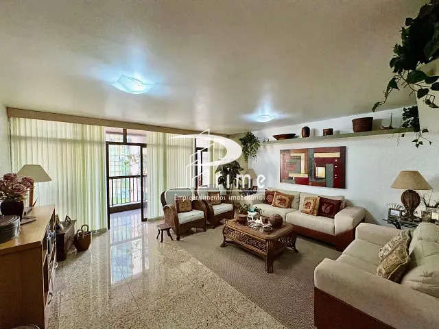 Apartamento com 185m² 4 quartos e 4 banheiros, à venda, no bairro Icaraí em Niterói