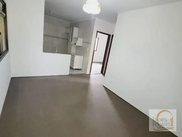 Apartamento com 80m² 2 quartos e 1 banheiro, para alugar, no bairro Centro em Atibaia
