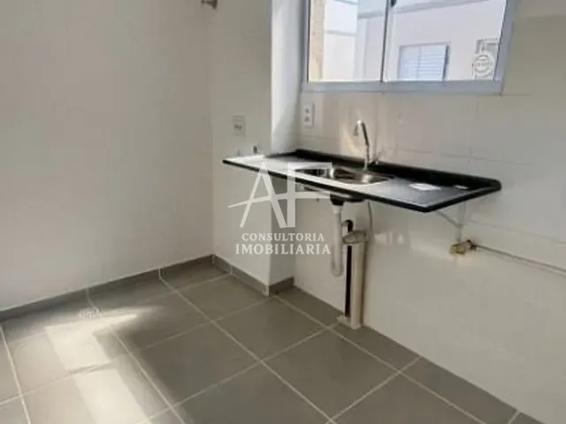 Apartamento com 44m² 2 quartos e 1 banheiro, para alugar, no bairro Jardim Gurilândia em Taubaté