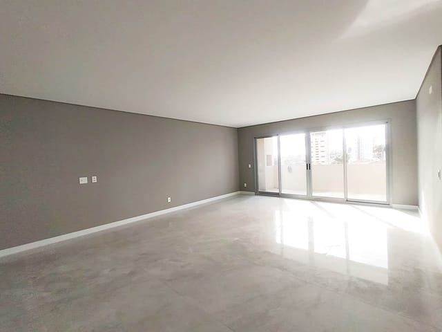 Apartamento com 331m² 3 quartos e 3 banheiros, à venda, no bairro Estrela em Ponta Grossa