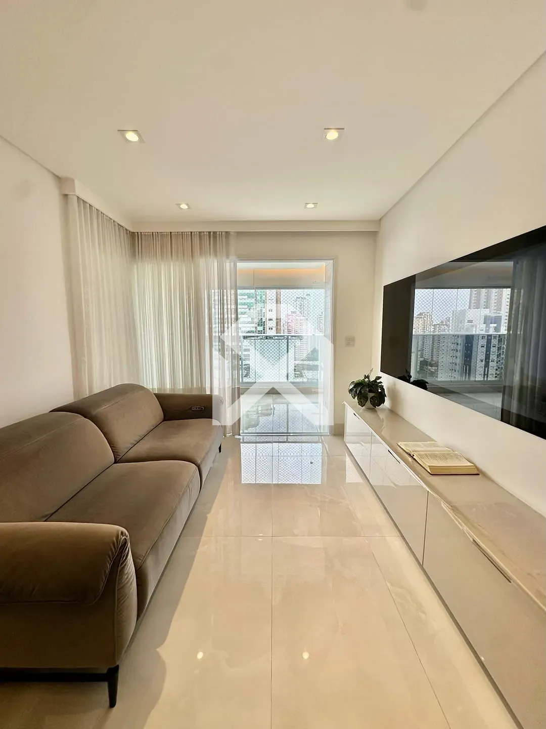 Apartamento, 3 quartos, 104 m² - Foto 2