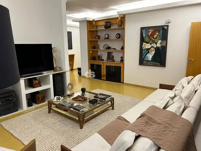 Apartamento 3 quartos e 3 banheiros, à venda, no bairro Higienópolis em São Paulo