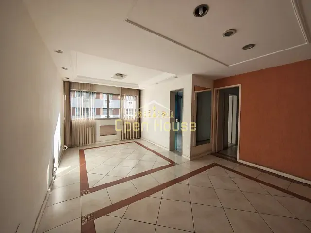Apartamento 3 quartos e 3 banheiros, para alugar, no bairro São Geraldo em Volta Redonda