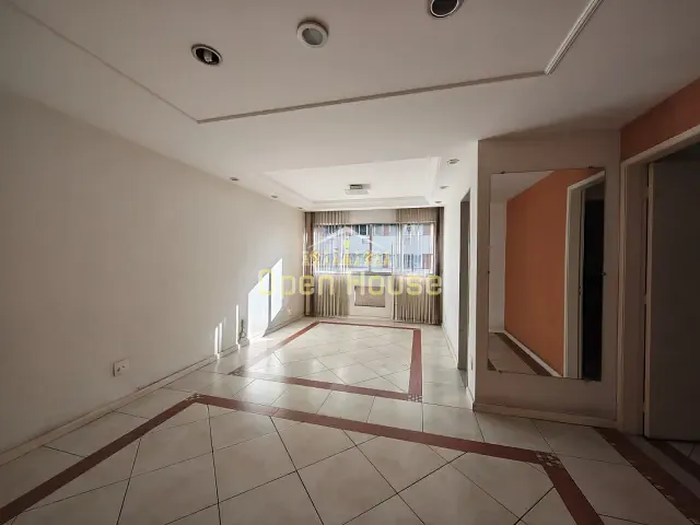 Apartamento 3 quartos e 3 banheiros, para alugar, no bairro São Geraldo em Volta Redonda